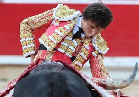 videos de toros|toros en directo hoy.